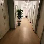 Gemuetliche Fuer 9 Personen * Berlin