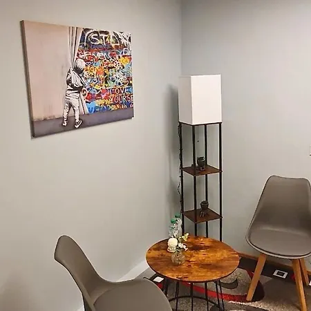 Gemuetliche Fuer 9 Personen Berlino