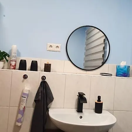 דירה Gemuetliche Fuer 9 Personen *